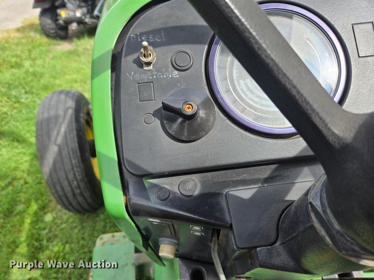 image for item EI4040 1990 John Deere 2155 Tractor