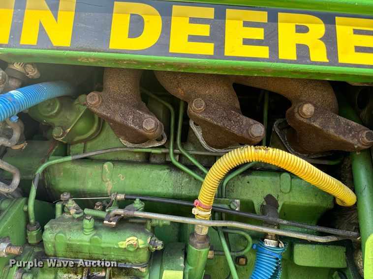 image for item EI4040 1990 John Deere 2155 Tractor