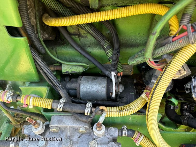 image for item EI4040 1990 John Deere 2155 Tractor