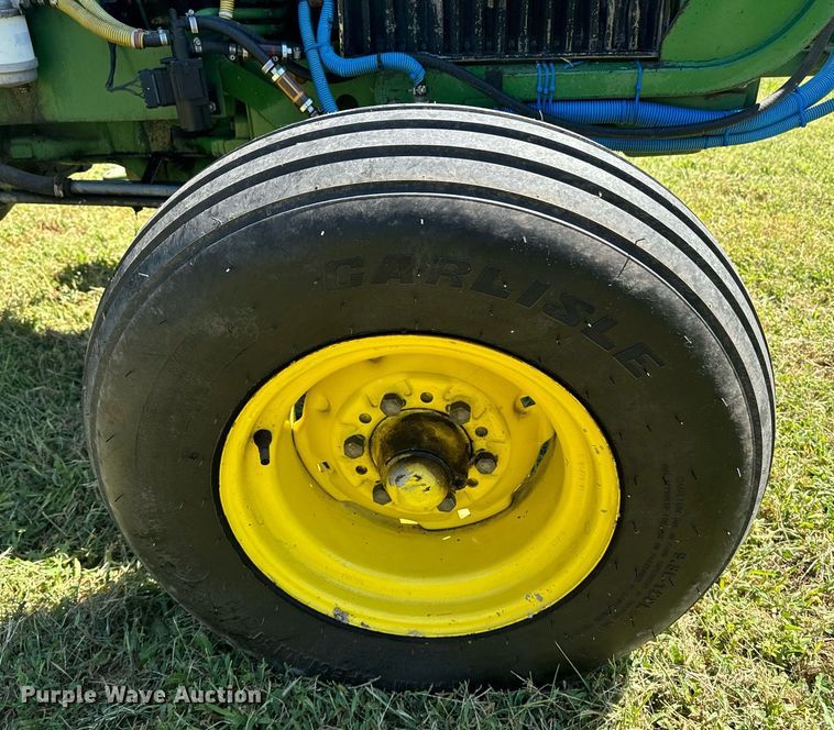 image for item EI4040 1990 John Deere 2155 Tractor