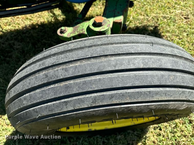 image for item EI4040 1990 John Deere 2155 Tractor