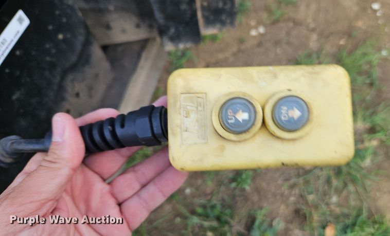 image for item EI8193 2019 Load Trail dump trailer