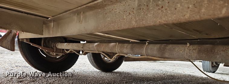 image for item EI8248 1989 Starlite utility trailer