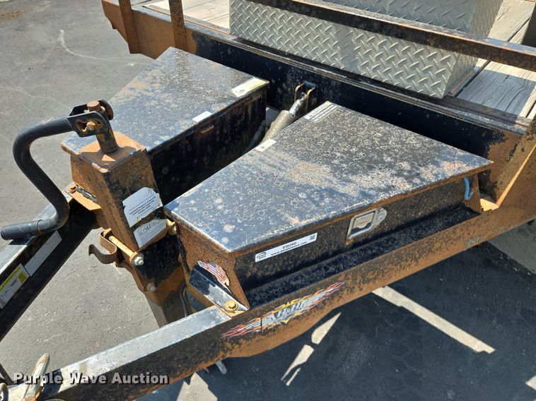 image for item EI8260 2019 H & H Trailers  Speed Loader EX tilt deck equipment trailer