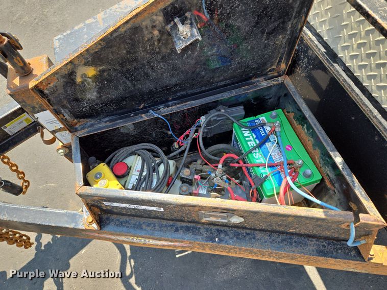 image for item EI8260 2019 H & H Trailers  Speed Loader EX tilt deck equipment trailer