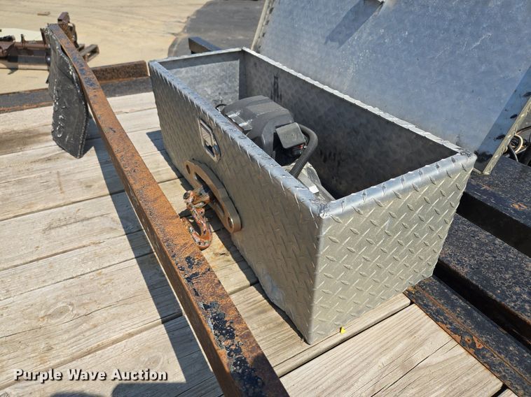 image for item EI8260 2019 H & H Trailers  Speed Loader EX tilt deck equipment trailer