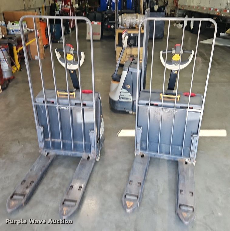 image for item EI8265 (3) Crown WP3035-45 pallet jacks