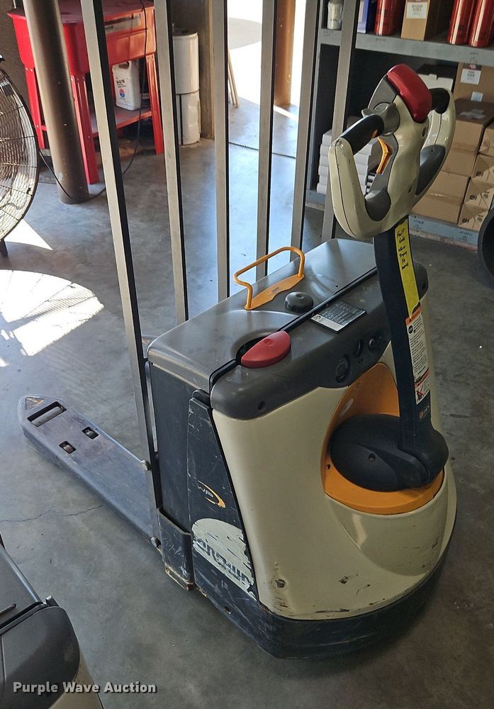 image for item EI8265 (3) Crown WP3035-45 pallet jacks