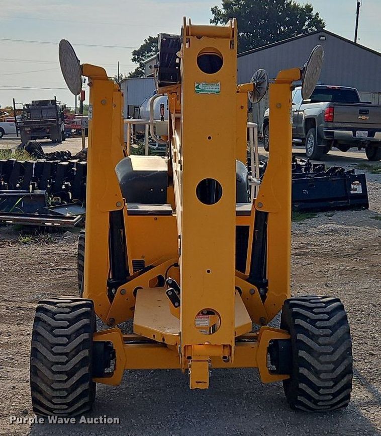 image for item EI8271 2018 Haulotte 45XA boom lift