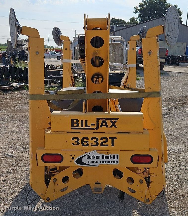 image for item EI8274 2005 Bil-Jax 3632T boom lift