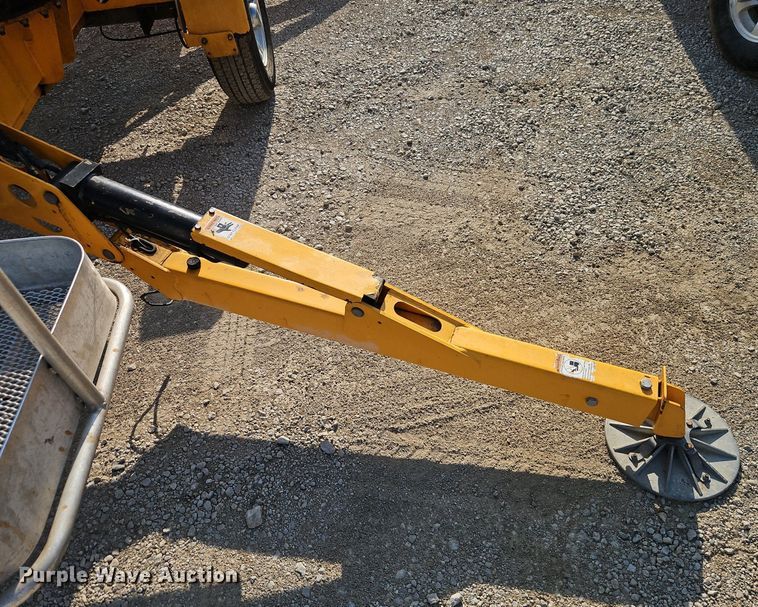 image for item EI8275 2017 Haulotte 45A17 boom lift