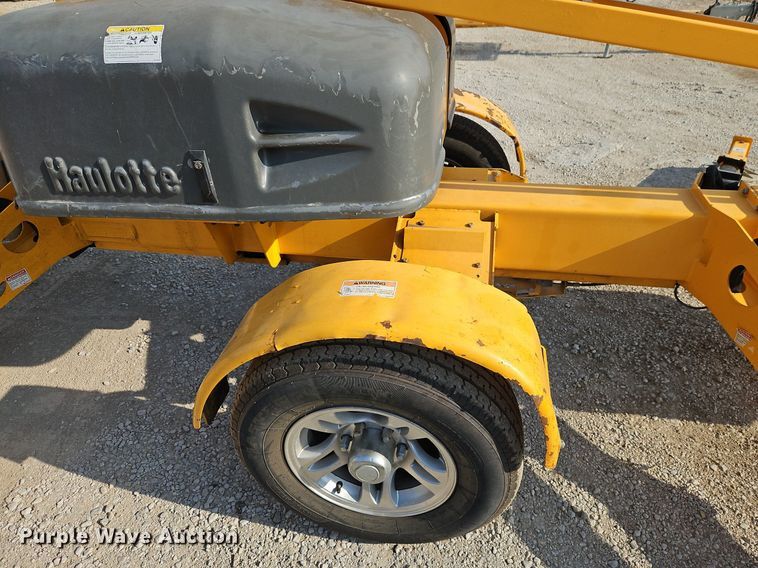 image for item EI8275 2017 Haulotte 45A17 boom lift