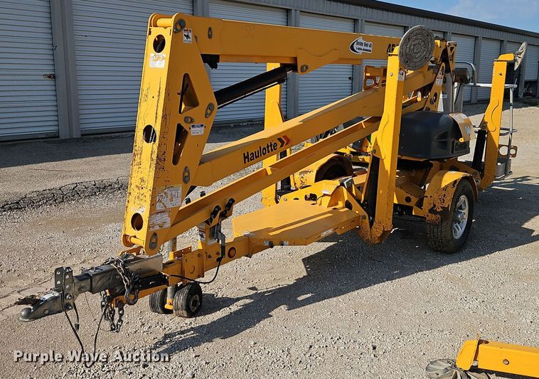 image for item EI8276 2016 Haulotte 4527A boom lift