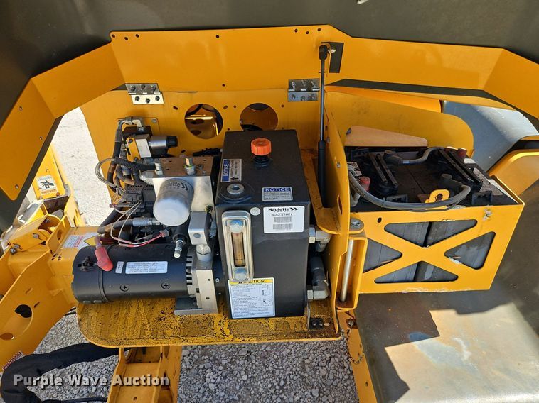 image for item EI8281 2017 Haulotte 45XA boom lift