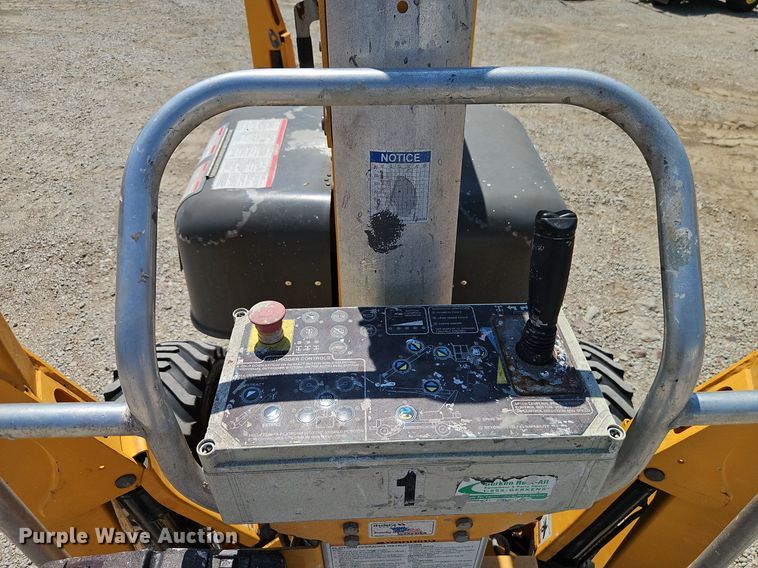 image for item EI8281 2017 Haulotte 45XA boom lift