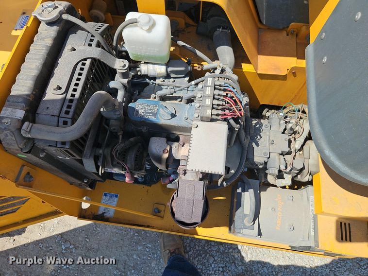 image for item EI8281 2017 Haulotte 45XA boom lift