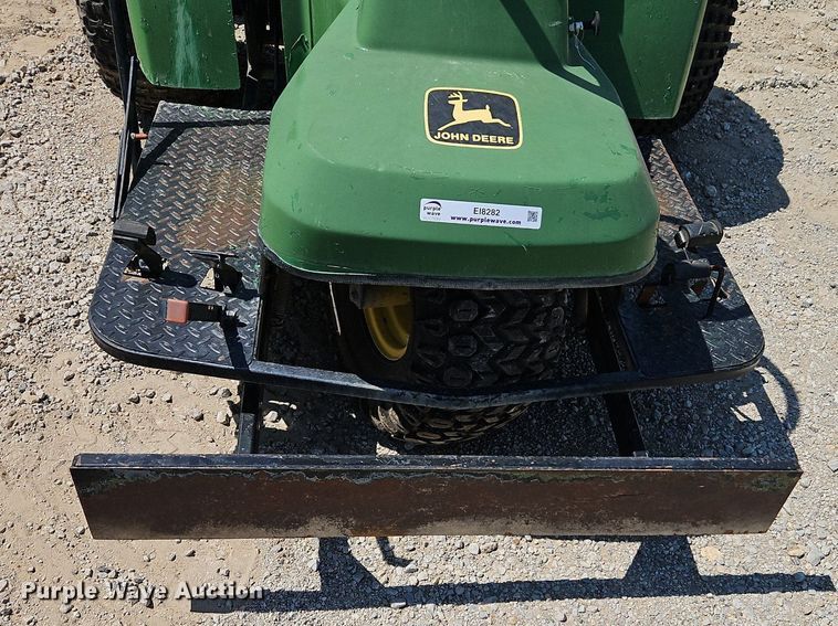 image for item EI8282 John Deere 1200A bunker rake