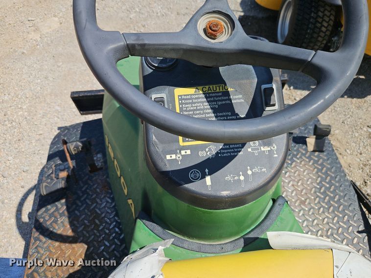 image for item EI8282 John Deere 1200A bunker rake