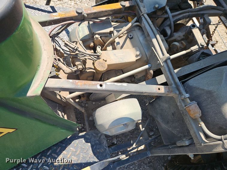 image for item EI8282 John Deere 1200A bunker rake