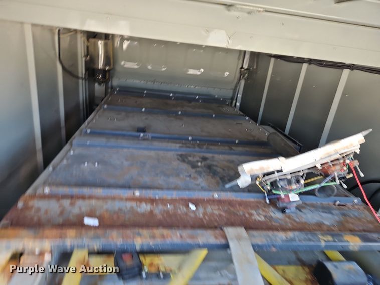 image for item EI8283 2003 Motor Coach D4500 transit bus