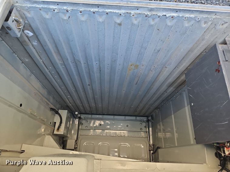 image for item EI8283 2003 Motor Coach D4500 transit bus