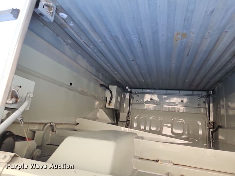 image for item EI8283 2003 Motor Coach D4500 transit bus