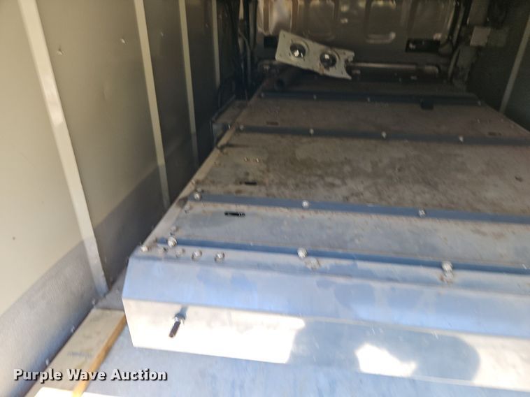 image for item EI8283 2003 Motor Coach D4500 transit bus