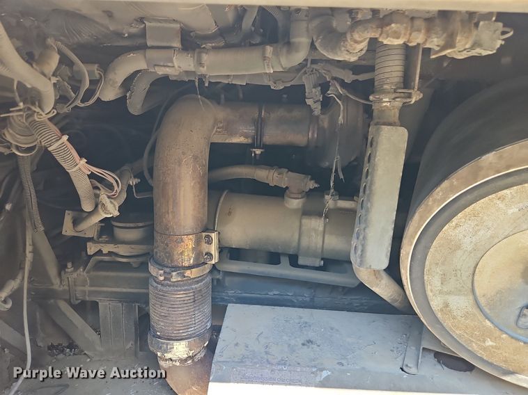 image for item EI8283 2003 Motor Coach D4500 transit bus