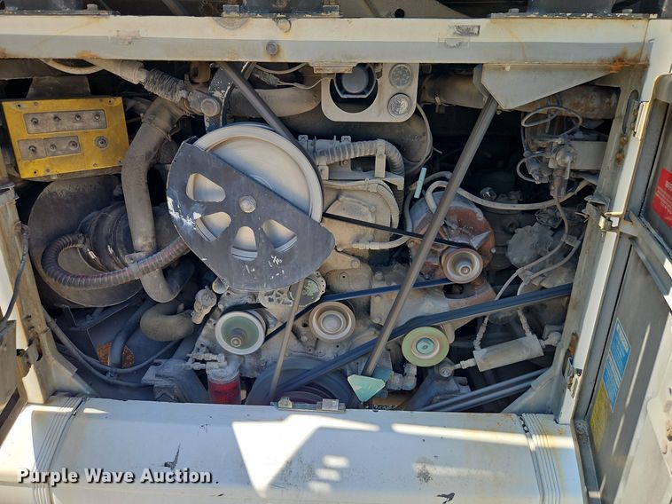 image for item EI8283 2003 Motor Coach D4500 transit bus