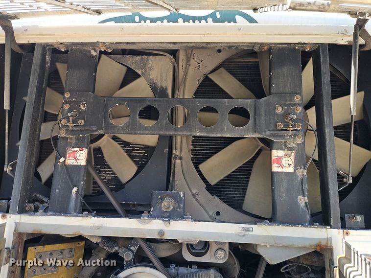 image for item EI8283 2003 Motor Coach D4500 transit bus