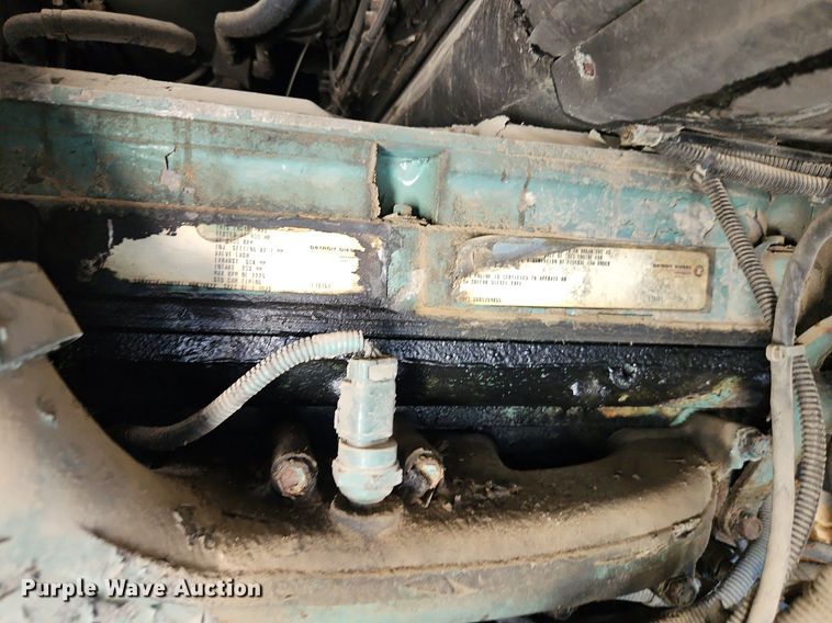 image for item EI8283 2003 Motor Coach D4500 transit bus