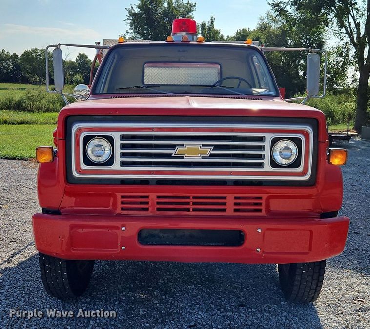 image for item EI8295 1982 GMC  C7000 pumper fire truck