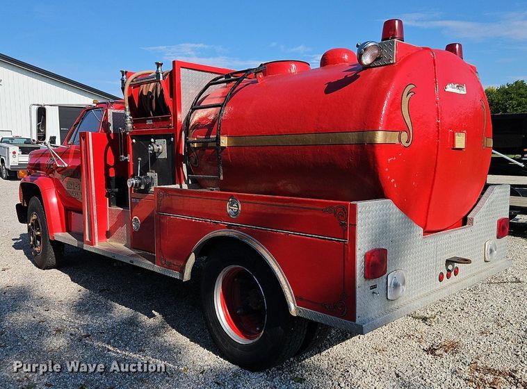 image for item EI8295 1982 GMC  C7000 pumper fire truck