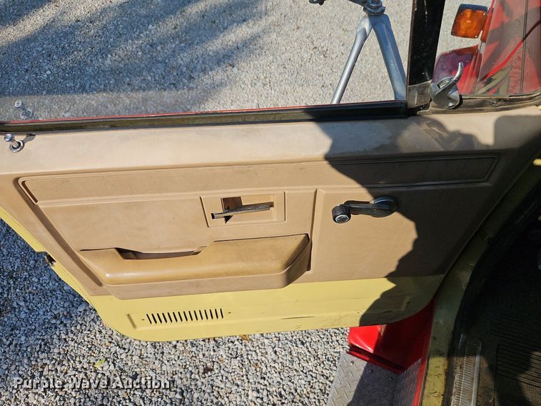 image for item EI8295 1982 GMC  C7000 pumper fire truck