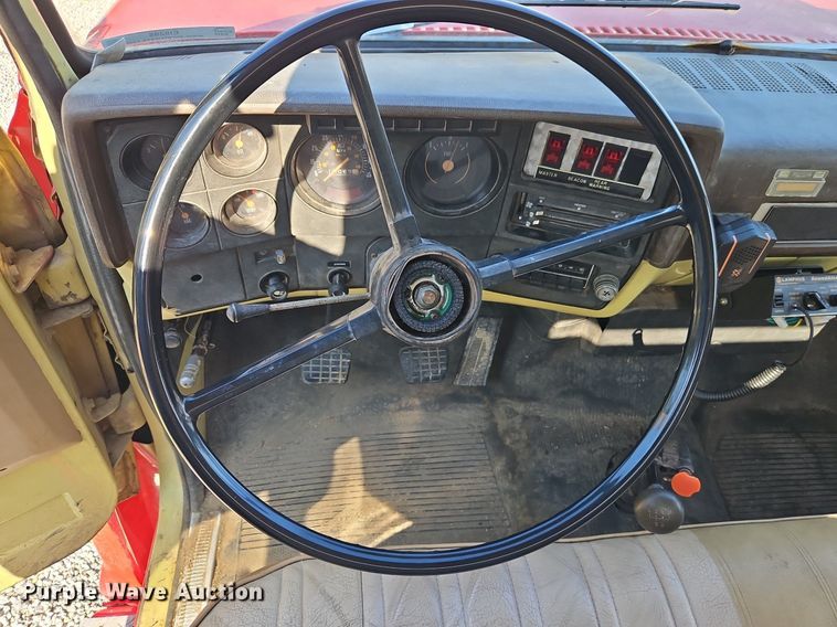 image for item EI8295 1982 GMC  C7000 pumper fire truck