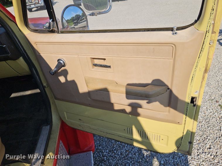 image for item EI8295 1982 GMC  C7000 pumper fire truck