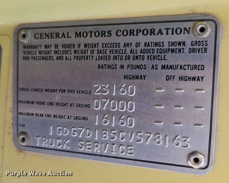 image for item EI8295 1982 GMC  C7000 pumper fire truck