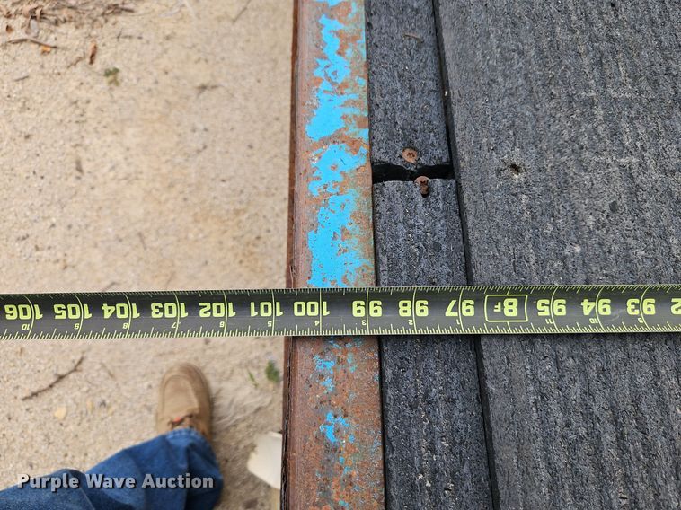 image for item EI8303 Flatbed