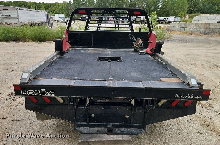 image for item EI8304 DewEze 675 bale bed