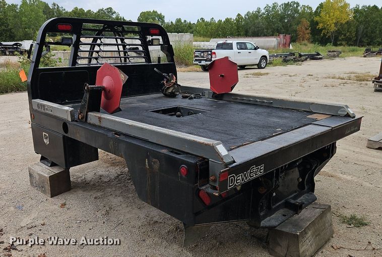 image for item EI8304 DewEze 675 bale bed