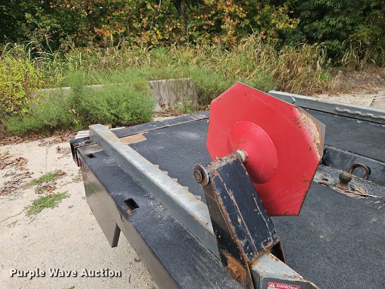 image for item EI8304 DewEze 675 bale bed