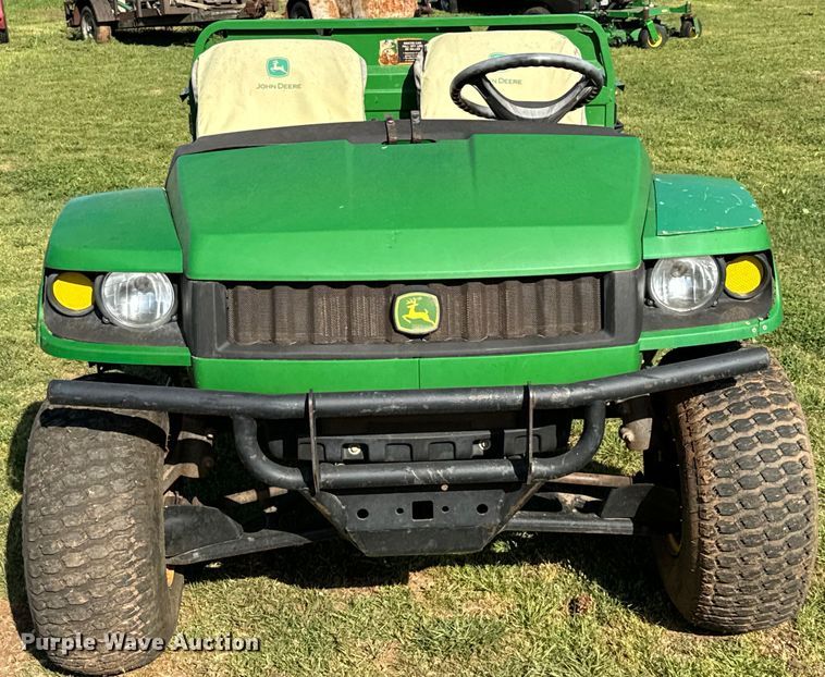 image for item EJ0458 2004 John Deere Gator HPX  utility vehicle