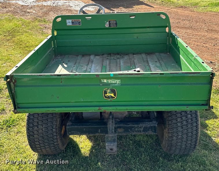 image for item EJ0458 2004 John Deere Gator HPX  utility vehicle