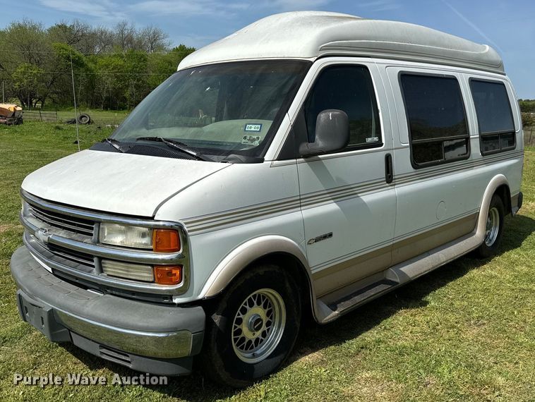 image for item EJ0467 1997 Chevrolet Express G1500 van
