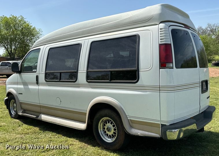 image for item EJ0467 1997 Chevrolet Express G1500 van