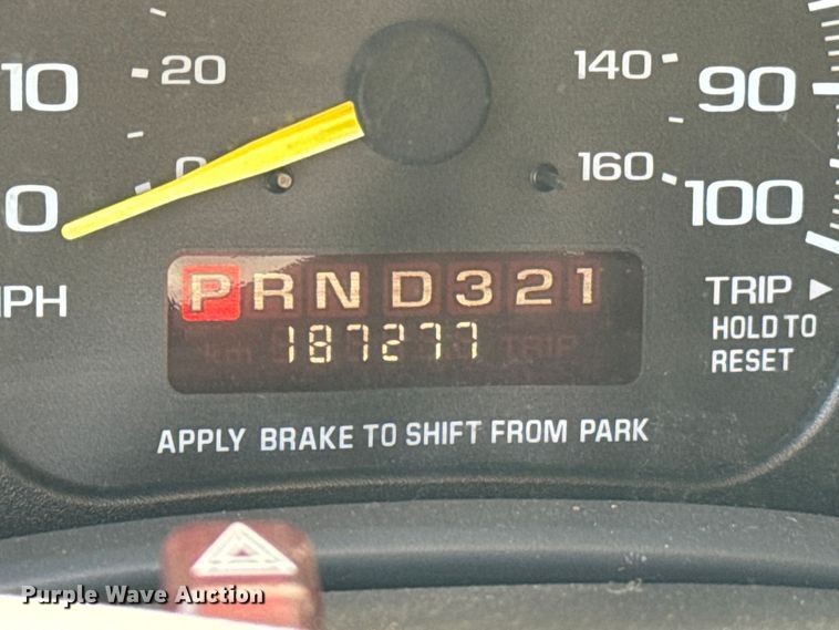 image for item EJ0467 1997 Chevrolet Express G1500 van