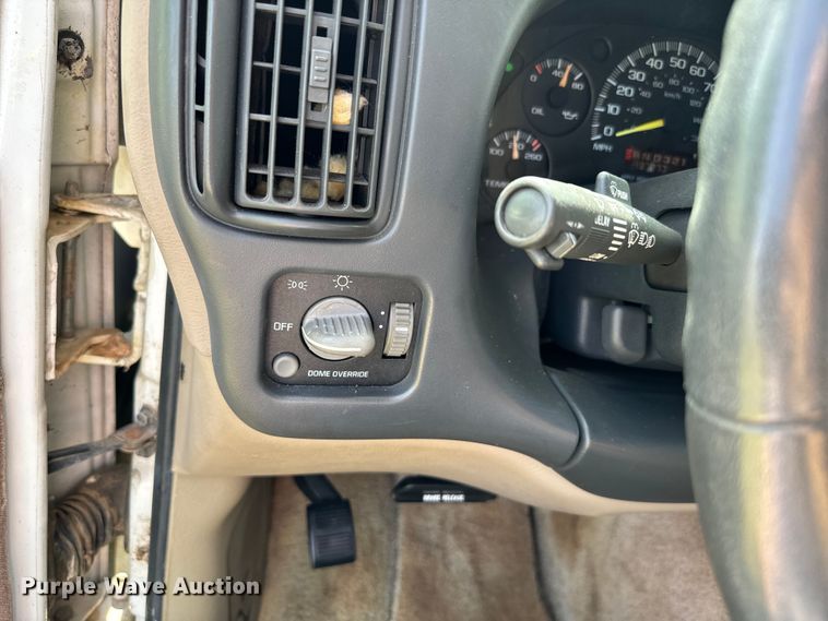 image for item EJ0467 1997 Chevrolet Express G1500 van