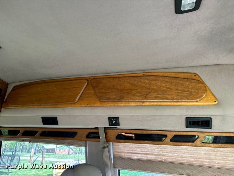 image for item EJ0467 1997 Chevrolet Express G1500 van