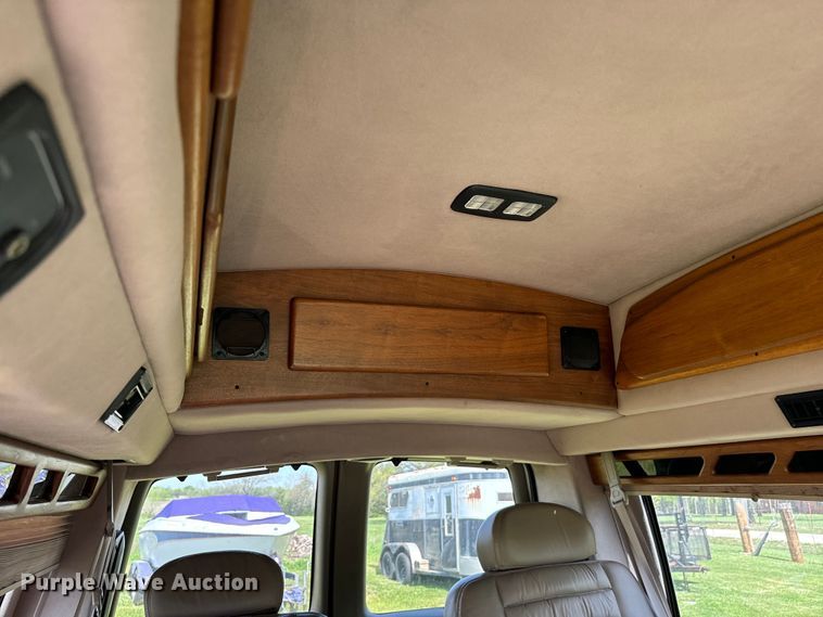 image for item EJ0467 1997 Chevrolet Express G1500 van