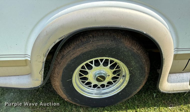 image for item EJ0467 1997 Chevrolet Express G1500 van